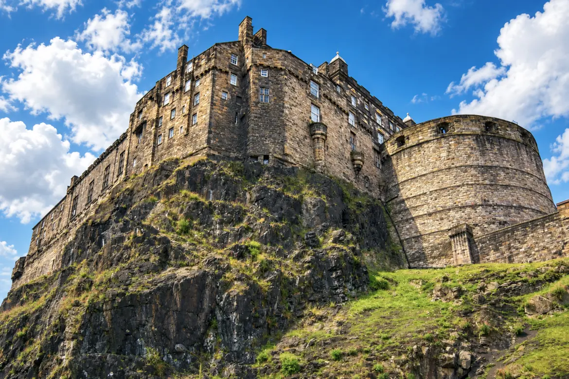Eighty Men Planned to Storm This Castle. A Ladder Ruined Everything
