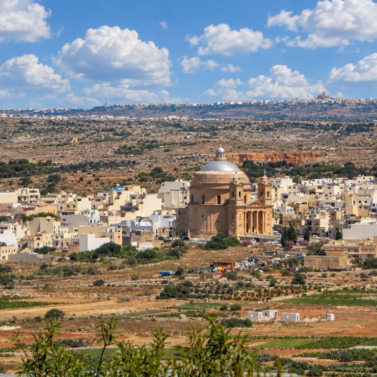 Flights from New York to Malta: When to Fly and How to Save
