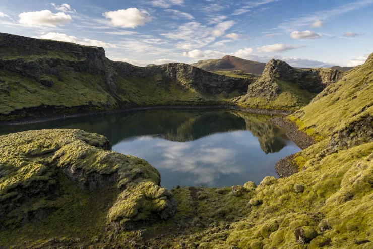 Tjarnargígur at Lakagígar: A Volcanic Crater Lake in Iceland